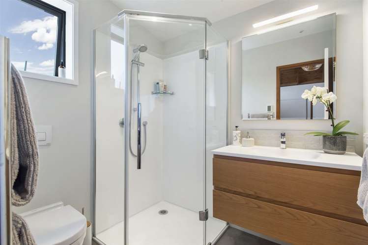 17b Rangitoto Terrace Milford_35