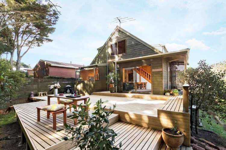 9 Hakea Place Totara Heights_1