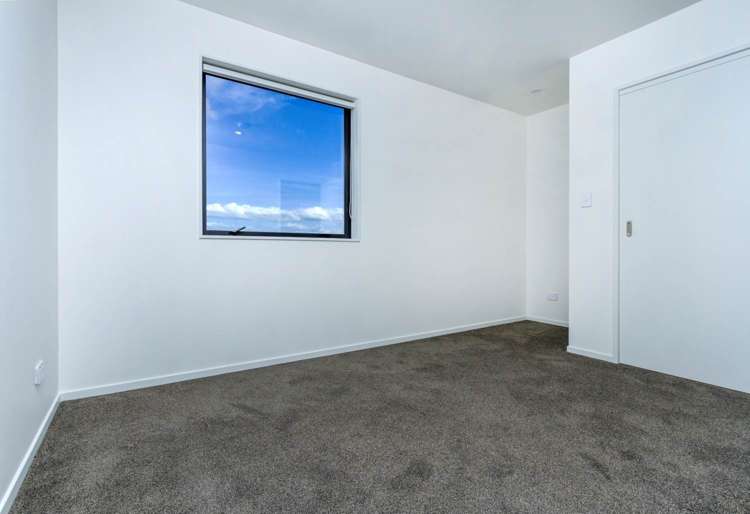 12 Papa Takaro Lane Flat Bush_10