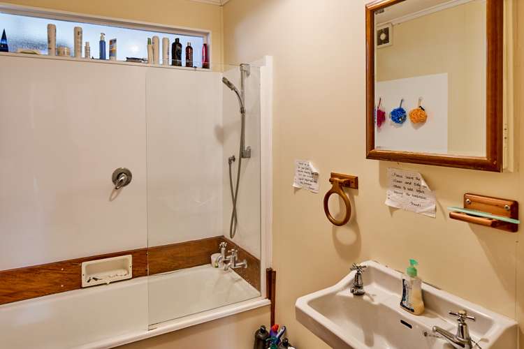 24 Redwood Avenue Tawa_11