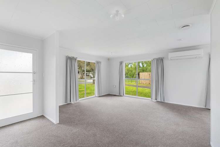12 Chantal Place Red Hill_3