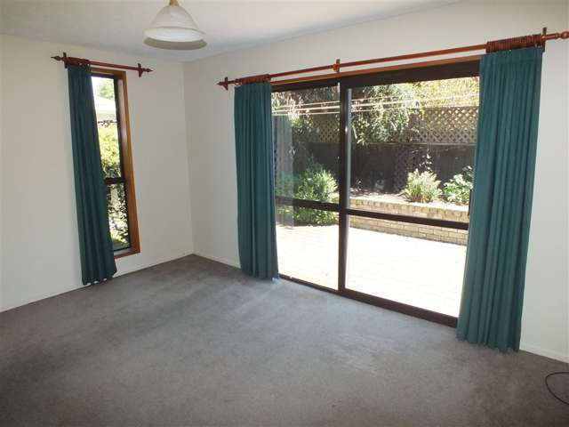 2d Coles Place Saint Albans_1