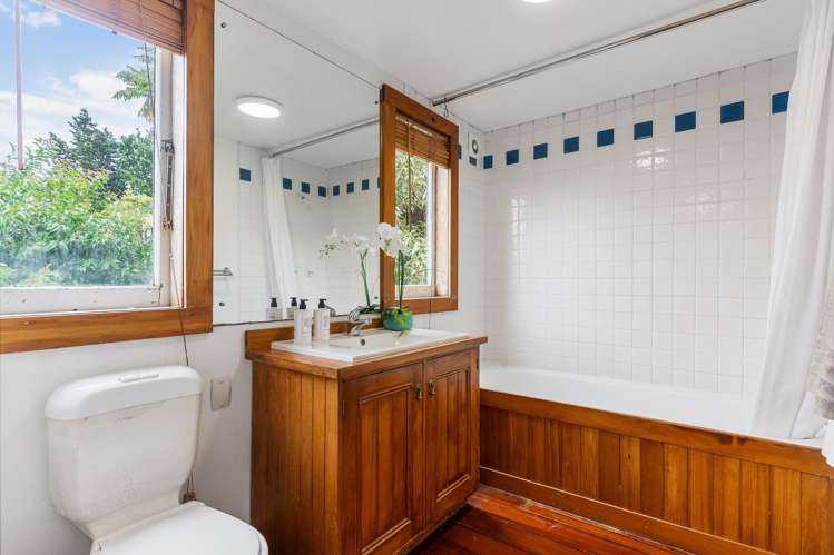 1/16 Pine Street New Lynn_10