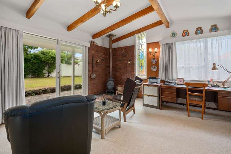 38 Merani Street Narrow Neck_2