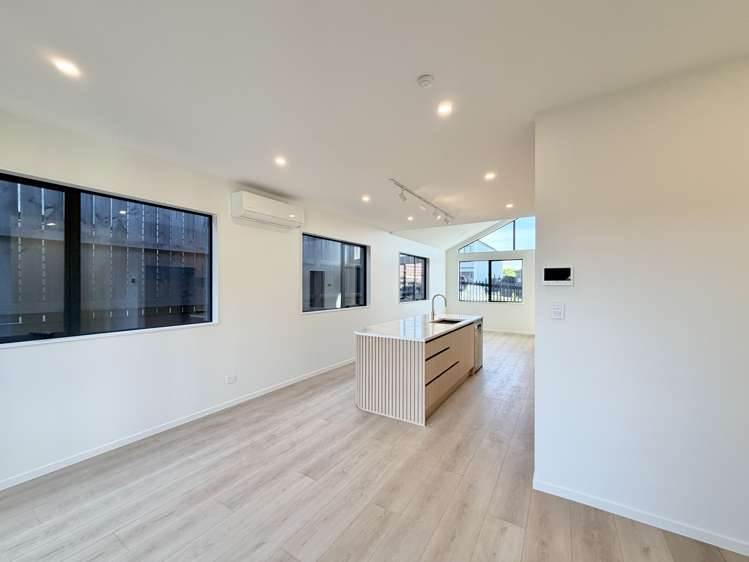 67 Huanui Drive Orewa_4