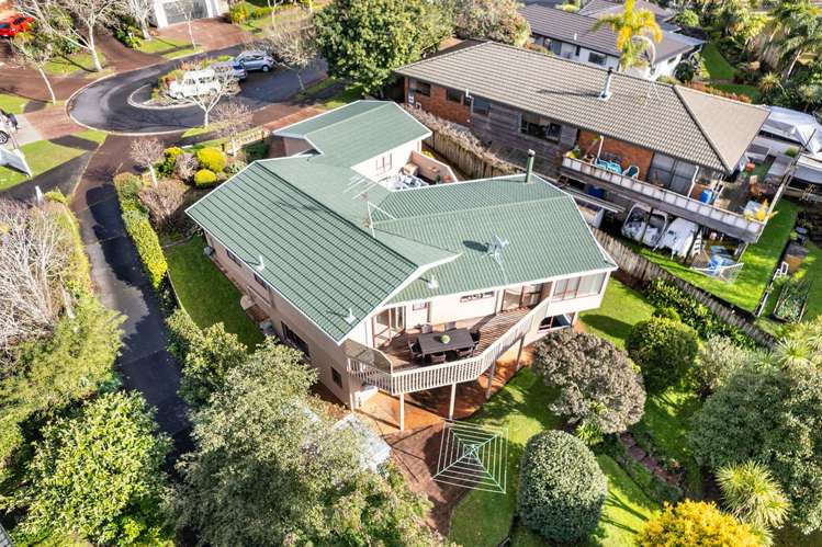 8 Princess Maria Place Massey_21