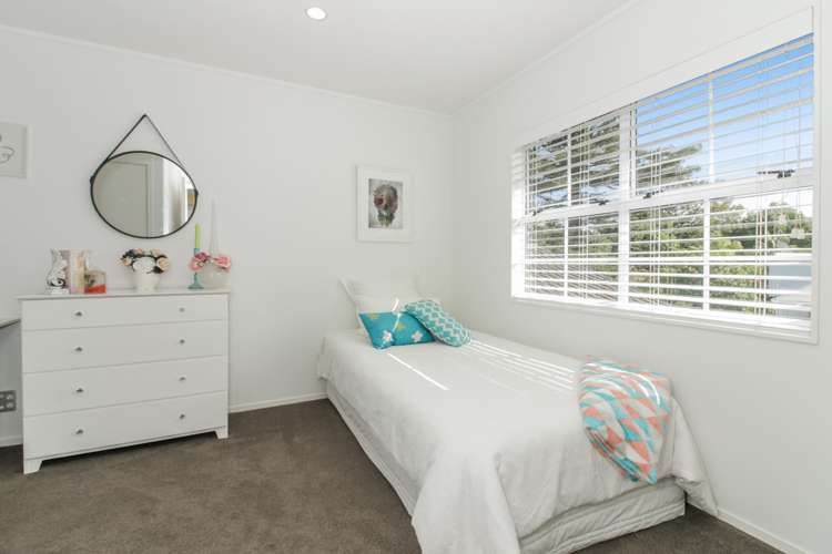 48a Marine Parade Mellons Bay_20