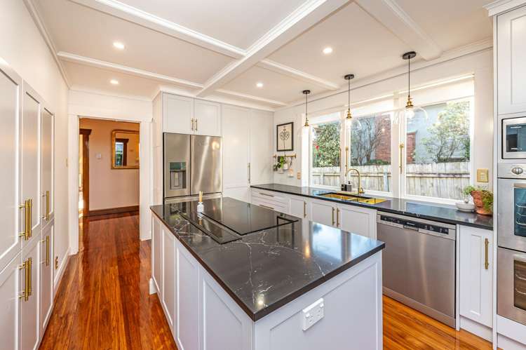 12 Brassey Road St Johns Hill_11