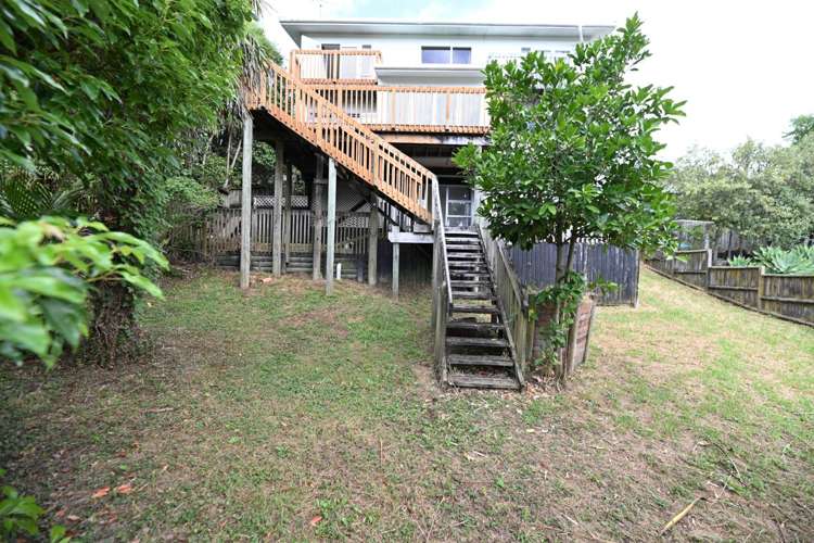 2/12 Willis Street Torbay_25