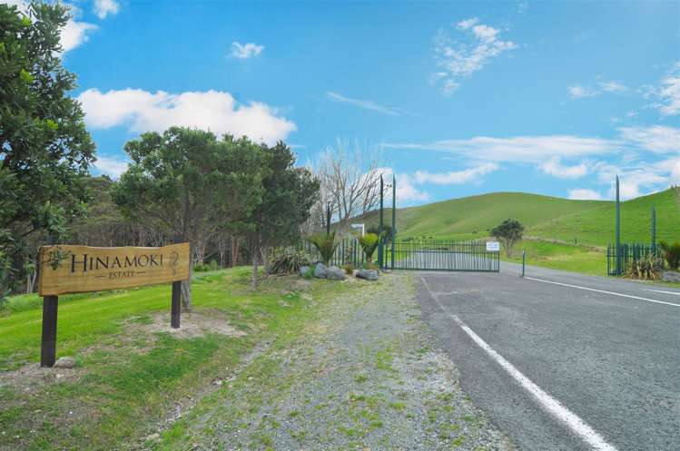 7 Country Heights Terrace Kaiwaka_1