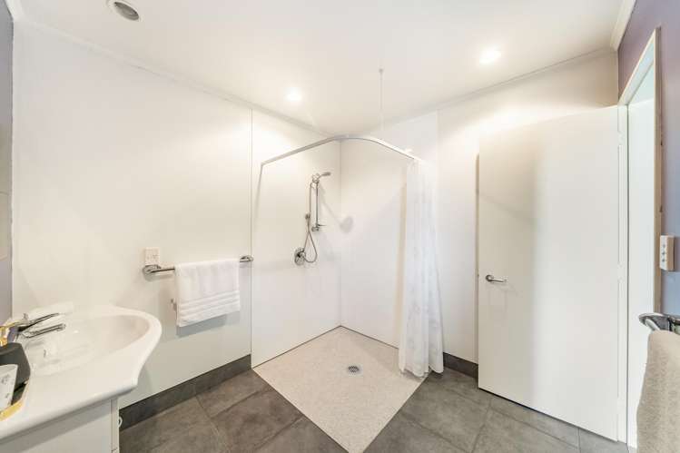 66 Kirton Drive Riverstone Terraces_30