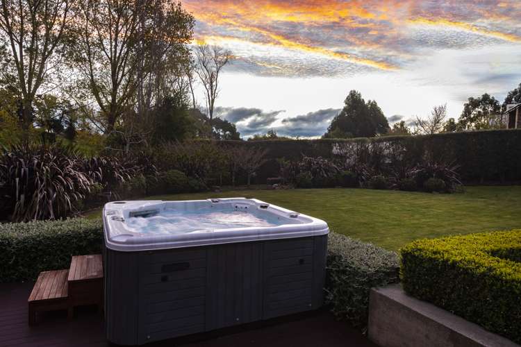 220f Kennedys Bush Road Kennedys Bush_17