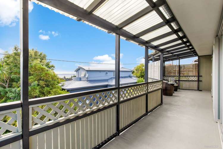 44 Penzance Road Mairangi Bay_14