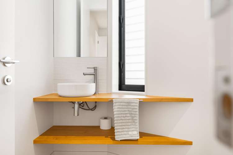 10 Lister Street Point Chevalier_22