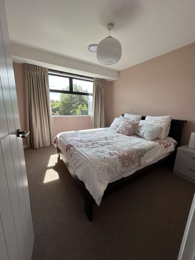 29 Golf View Close Fairhall_13