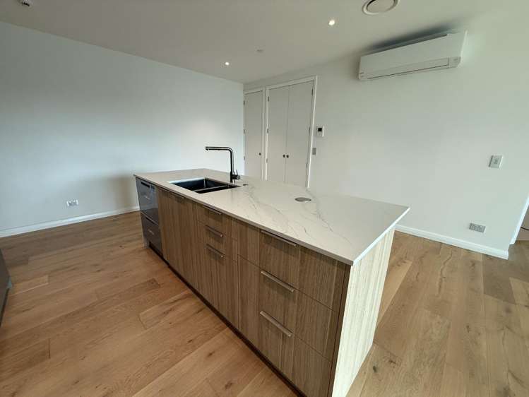 401/20 Omana Road Milford_3
