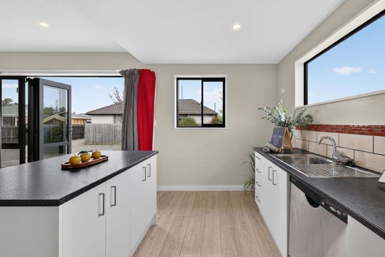 98b Randolph Street Woolston_4