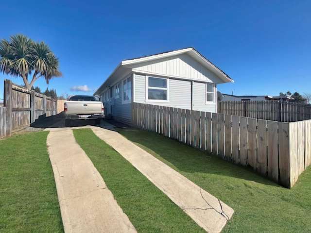 3 BEDROOMS, TOKOROA