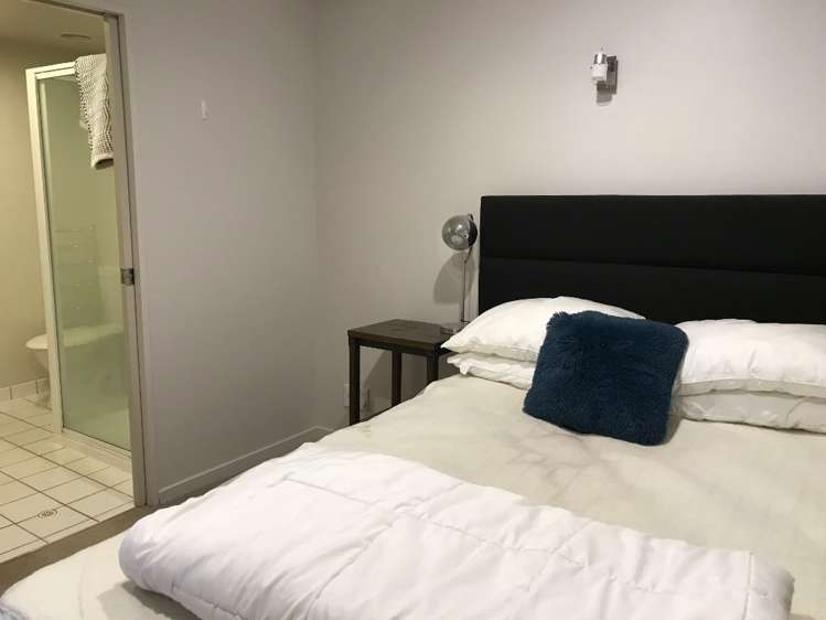 8b/163 The Terrace Wellington Central_5