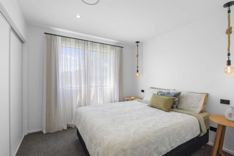 2 Monte Crescent Lincoln_18