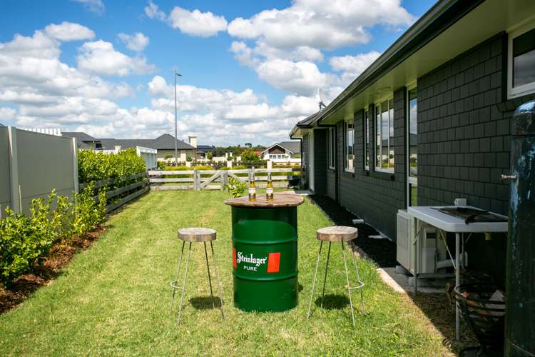 20 Alan Livingston Drive Cambridge_20