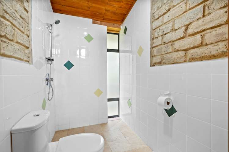 7 Valencia Place Matapouri_18