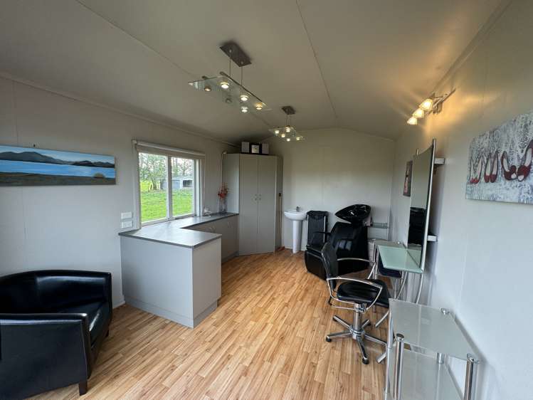 117 Centre Bush Otapiri Road Winton Surrounds_20