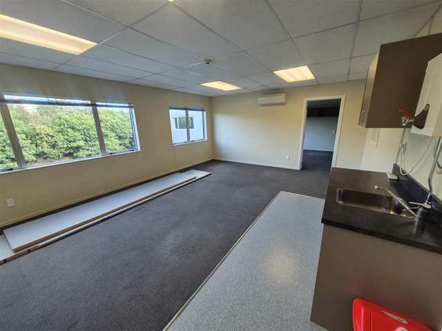 8/158 Cavendish Road Casebrook_3