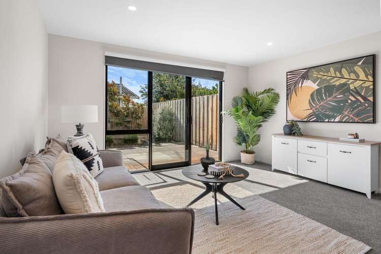 2/129 Brougham Street Addington_11