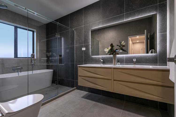 88 Waiwai Drive Wainui_13