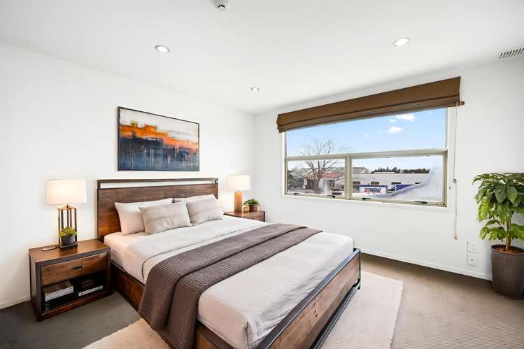 12-14 Charlies Way Frankton_11