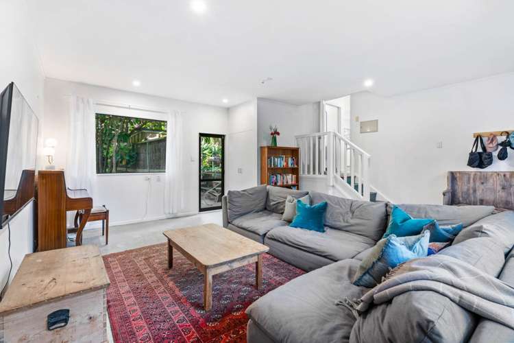 391 Motutara Road Muriwai_11