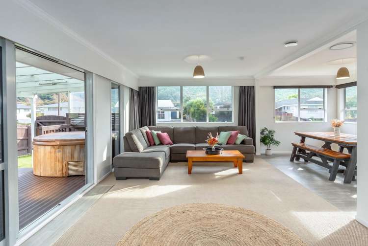 14 Harvard Grove Upper Hutt_6