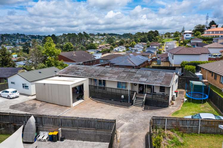 56 Makora Road Massey_1