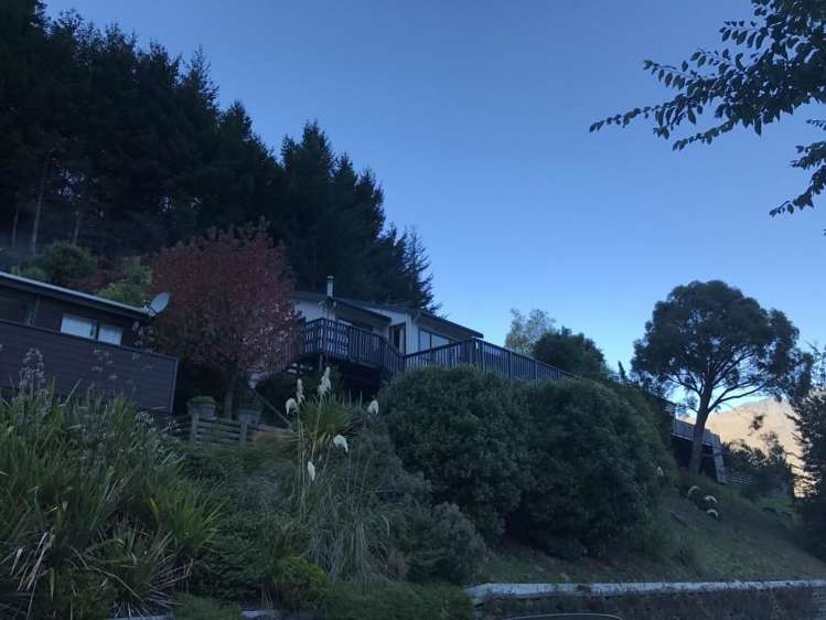 9 Mackinnon Terrace Fernhill/Sunshine Bay_9