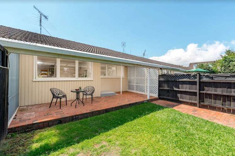 2/45 Abbotts Way Remuera_8