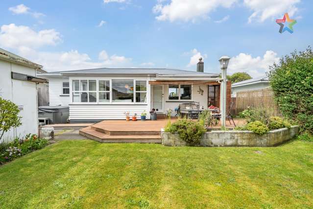 OUTSTANDING HOUSE IN HUNT STREET