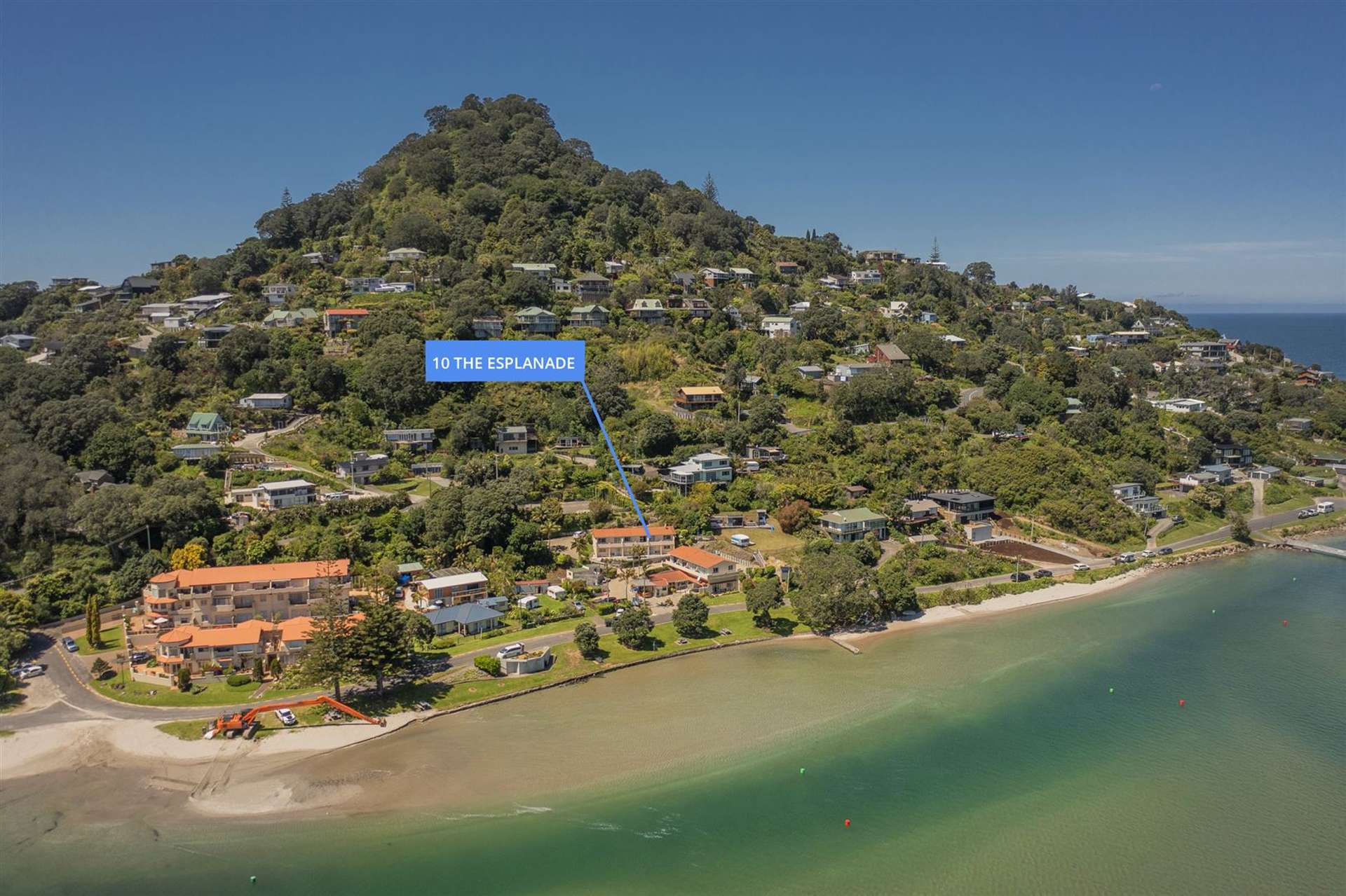 3/10 The Esplanade Tairua_0