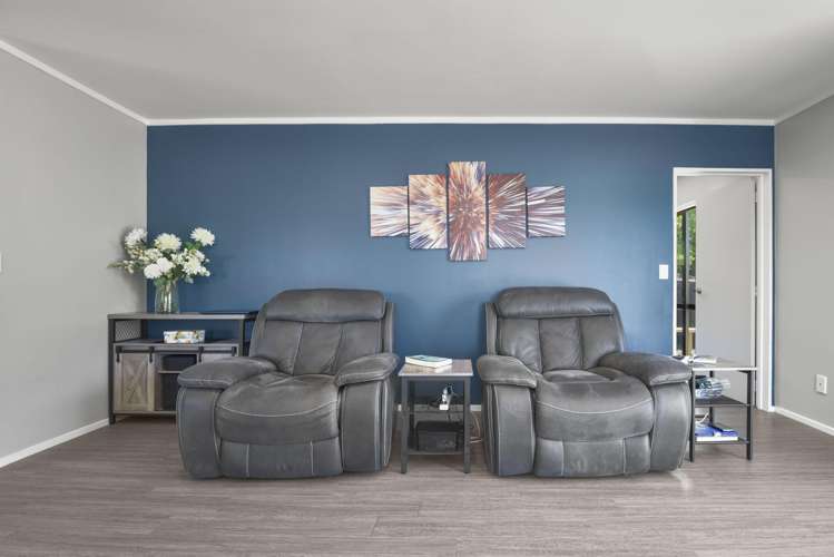 96 Brian Crescent Stanmore Bay_8