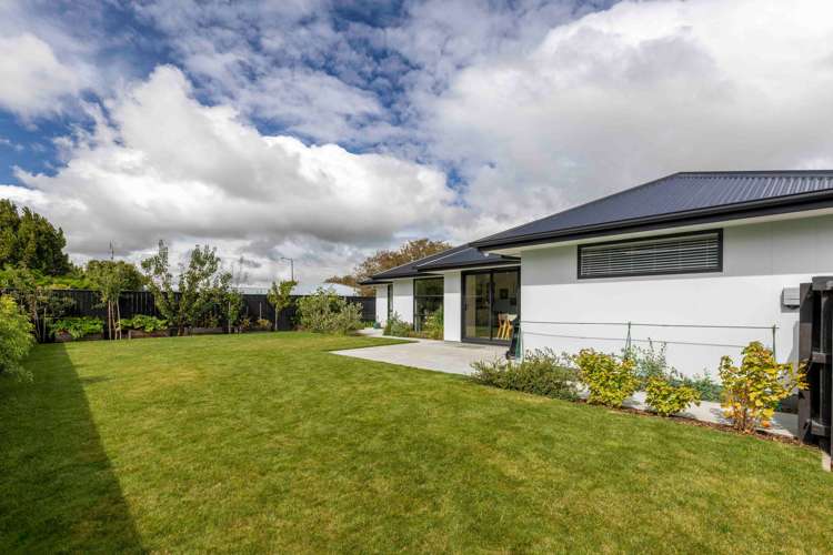 17 Monte Crescent Lincoln_21