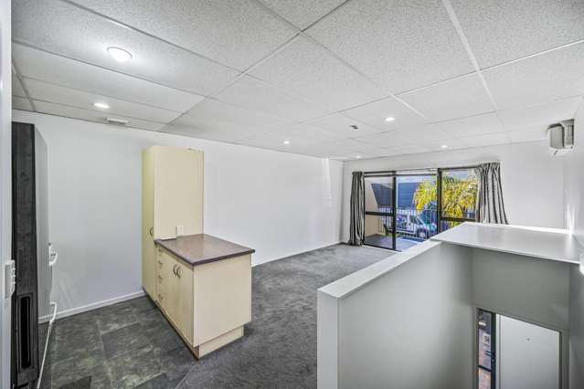 7/7 Torrens Road Burswood_1
