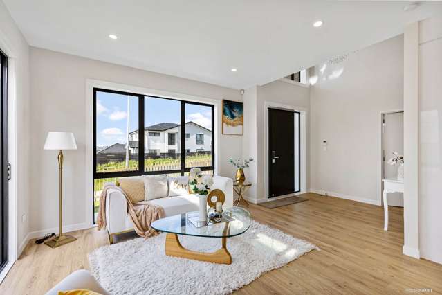 97 Thomas Road Flat Bush_2