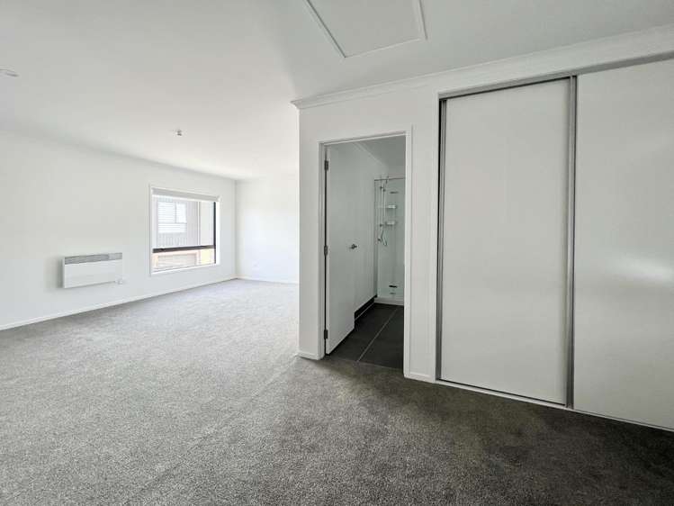 64 Nugget Ave Hobsonville_20