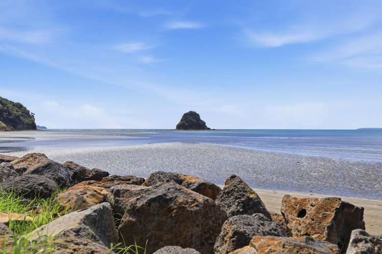 17A Waiwera Road Waiwera_29