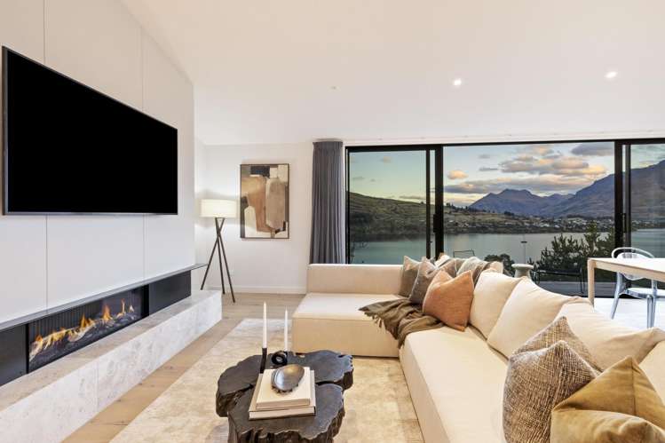 15c Potters Hill Drive Queenstown_2