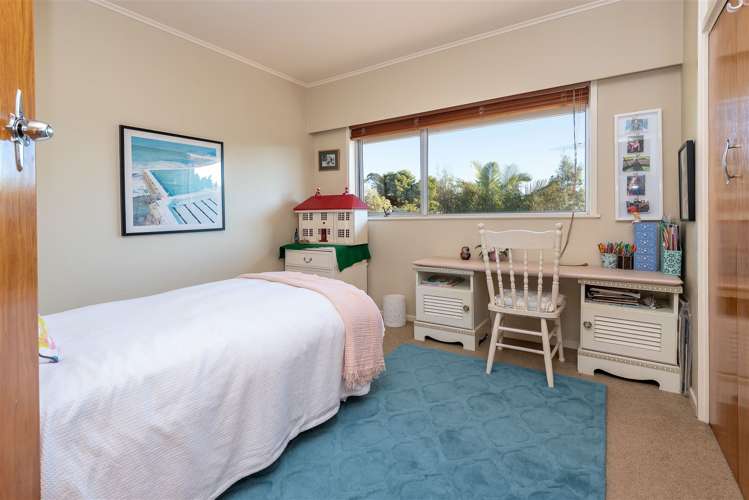 17 Liston Crescent Cockle Bay_13