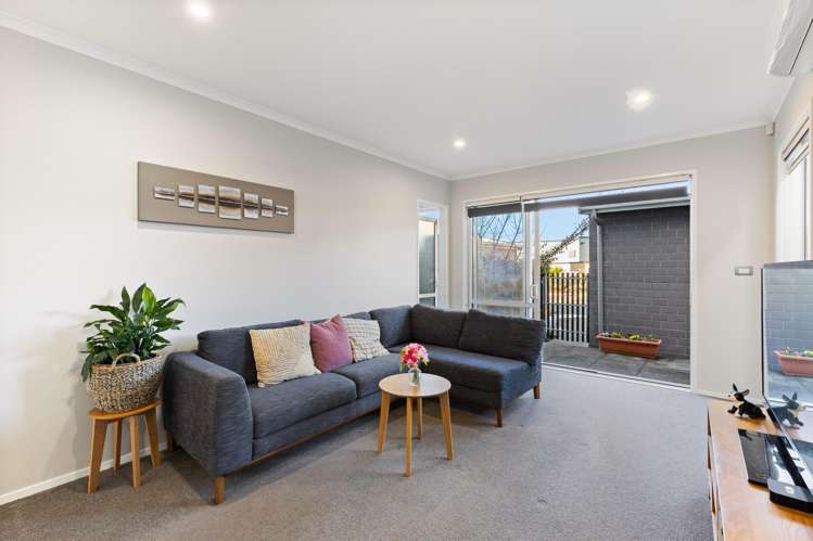 110 Squadron Drive Hobsonville_7