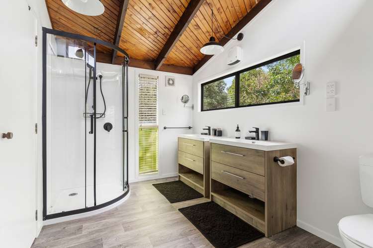 6 Chelmsford Court Pauanui_15