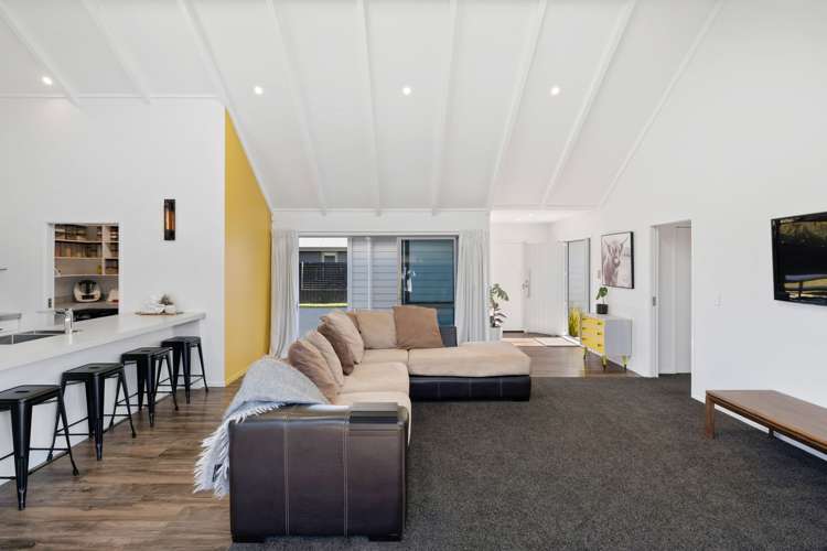 76 Huka Heights Drive Rangatira Park_4