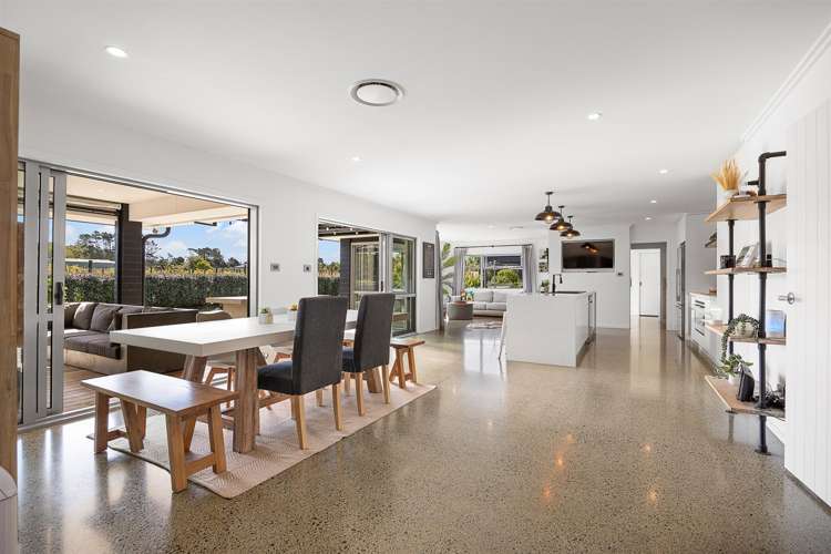 583 State Highway 16 Kumeu_9